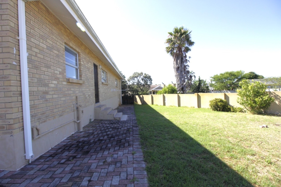 2 Bedroom Property for Sale in Aston Bay Eastern Cape